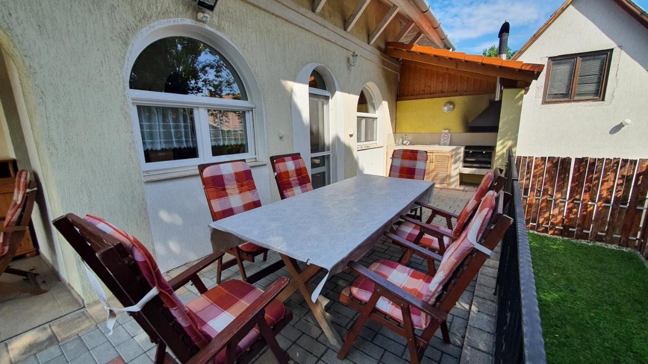 Apartment In Siofok/Balaton 19942 מראה חיצוני תמונה